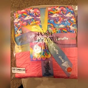 Posh peanut x Lisa Frank Markie Magic luxe blanket